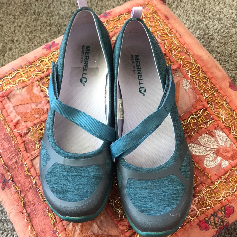 🌊 Merrell shoes 🌊